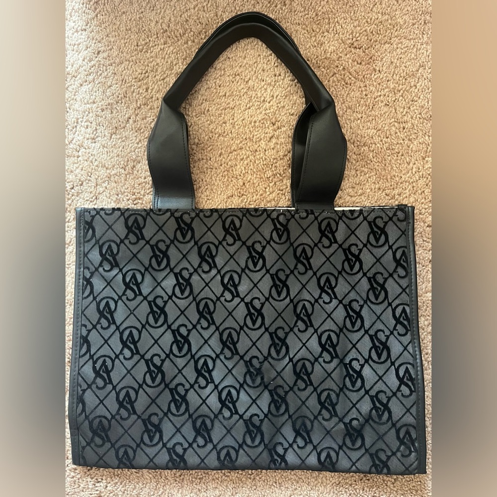 NWOT Victoria’s Secret Velvet Lace Black Tote